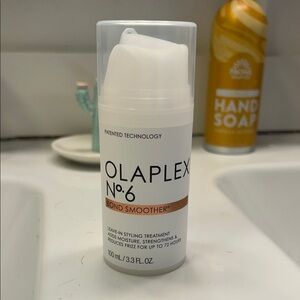 OLAPLEX No.6 Bond Smoother NEW